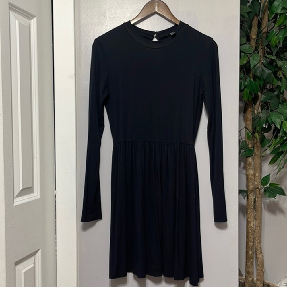 Forever 21 Black Dress size Large